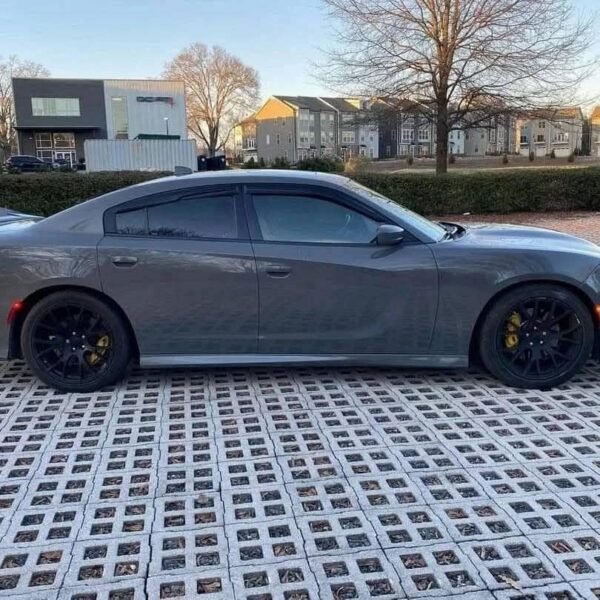 2018-DODGE-CHARGER-SCATPACK