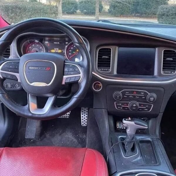 2018-DODGE-CHARGER-SCATPACK