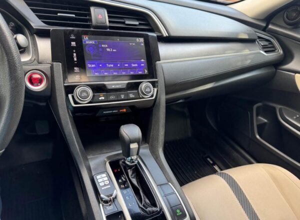 2016 Acura ILX - Image 8