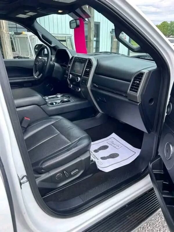 2019 Ford Expedition Max - Image 6