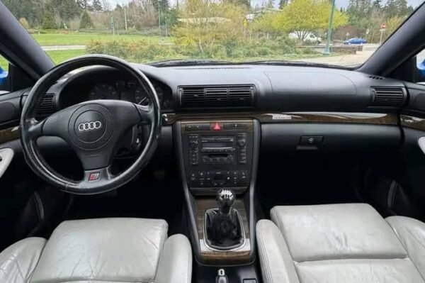 2000 Audi S4 - Image 5
