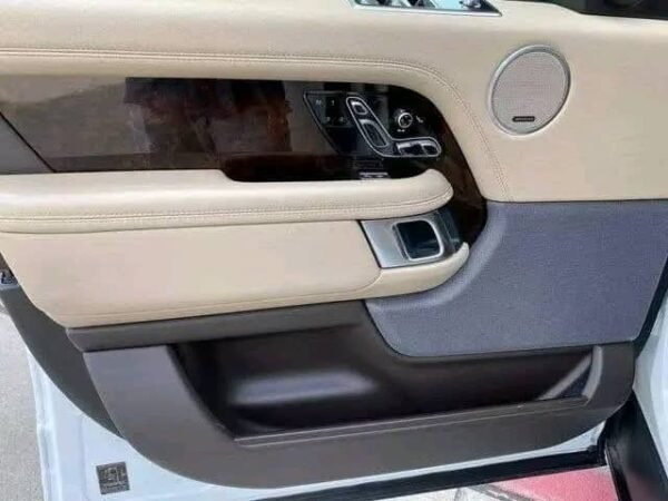2018 Land Rover Range Rover - Image 10