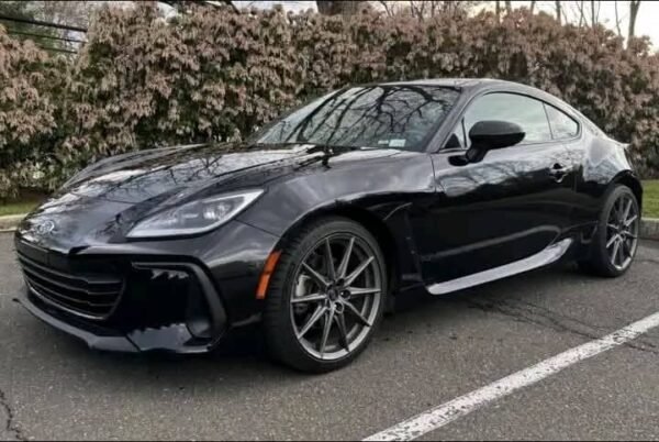 2023Subaru BRZ - Image 2