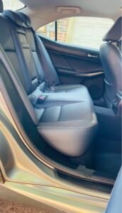 IS · IS 200t Sedan 4D